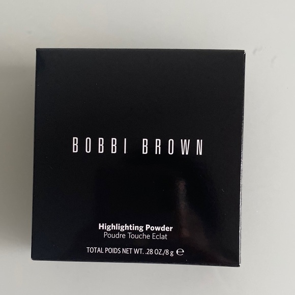 BOBBI BROWN Highlighting Powder - Picture 8 of 9